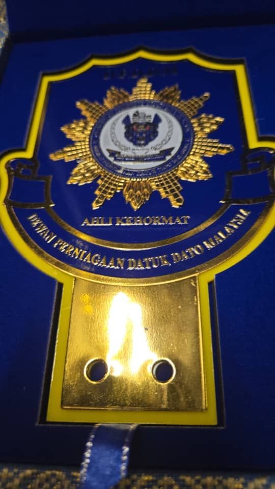 Lambang Kereta